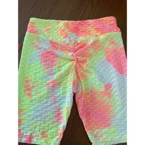 NWT Hot Kiss Shorts Size L